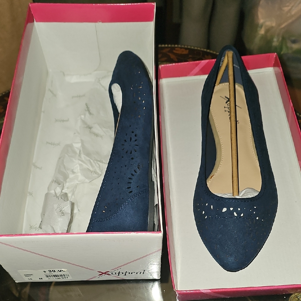 NWT Xappeal Women's Dark Blue Stylish Loafers / Flats (Ballet)  Size 10